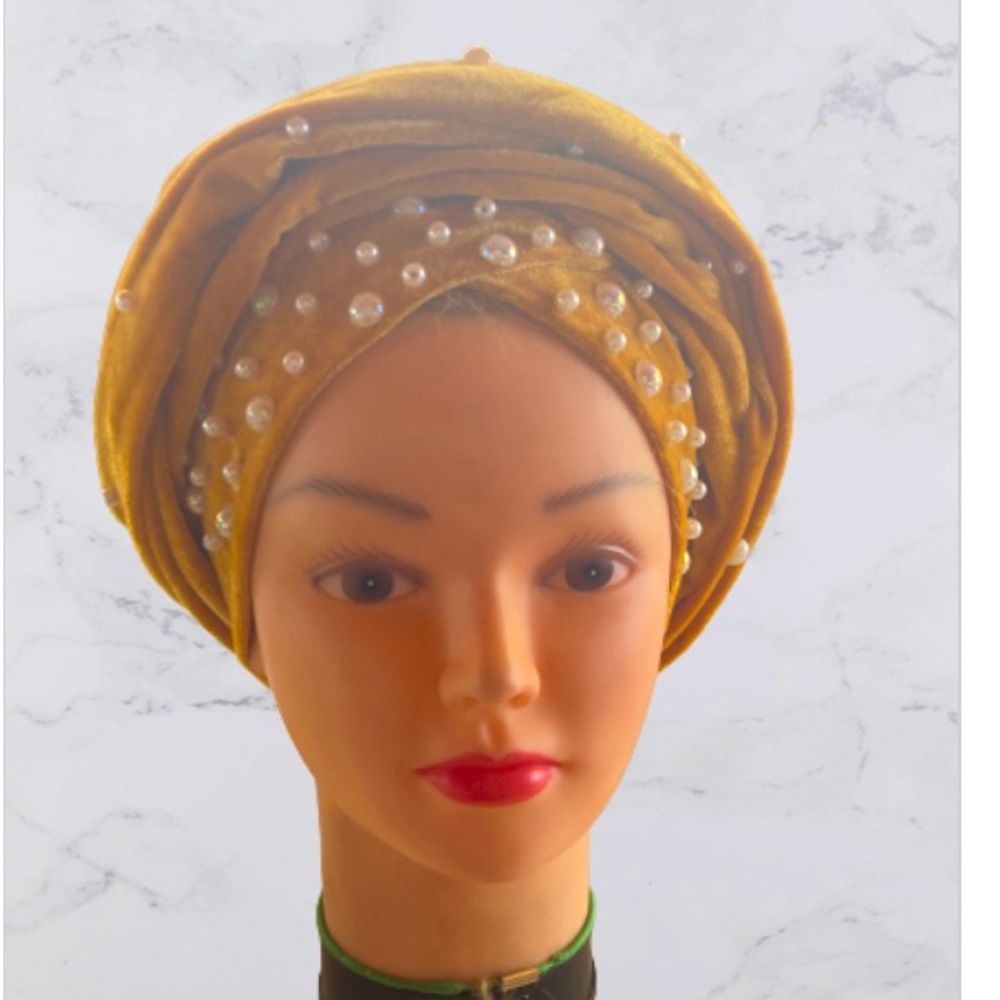 Turban with two straps